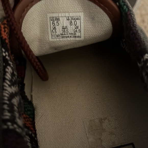 ✅ VANS Lace Up Low Top Canvas Sneakers Skater Shoes Size 8 US Women, 6.5 US Men - Picture 5 of 6